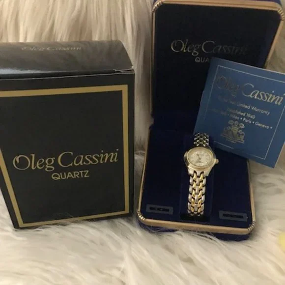 Vintage Oleg Cassini Silver-Gold Stainless Steel Women\'s Watch Certificate New Oleg Cassini | Accessories | Nwt Vintage Oleg Cassini Silver  main image 3